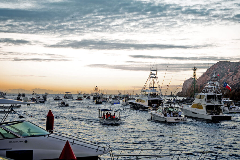  los torneos de pesca Bisbee’s Offshore y Bisbee’s Black & Blue, llega a Los Cabos